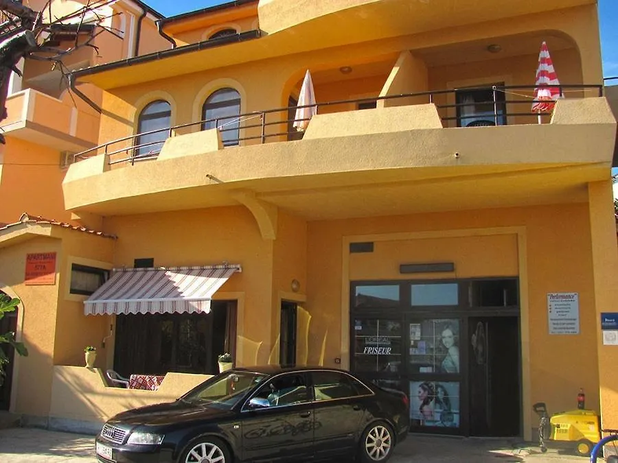 Studio Apartment In Lopar With Balcony, Air Conditioning, Wi-Fi 0*,  Croatia